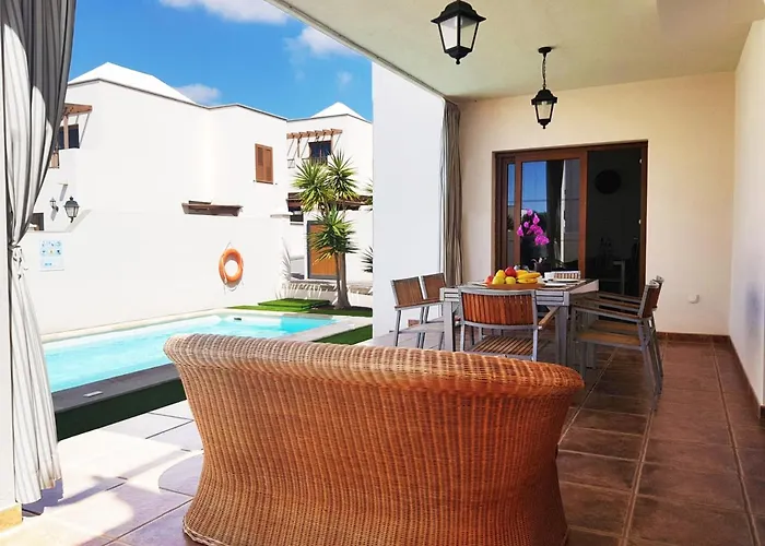 Las Caletas Village Costa Teguise